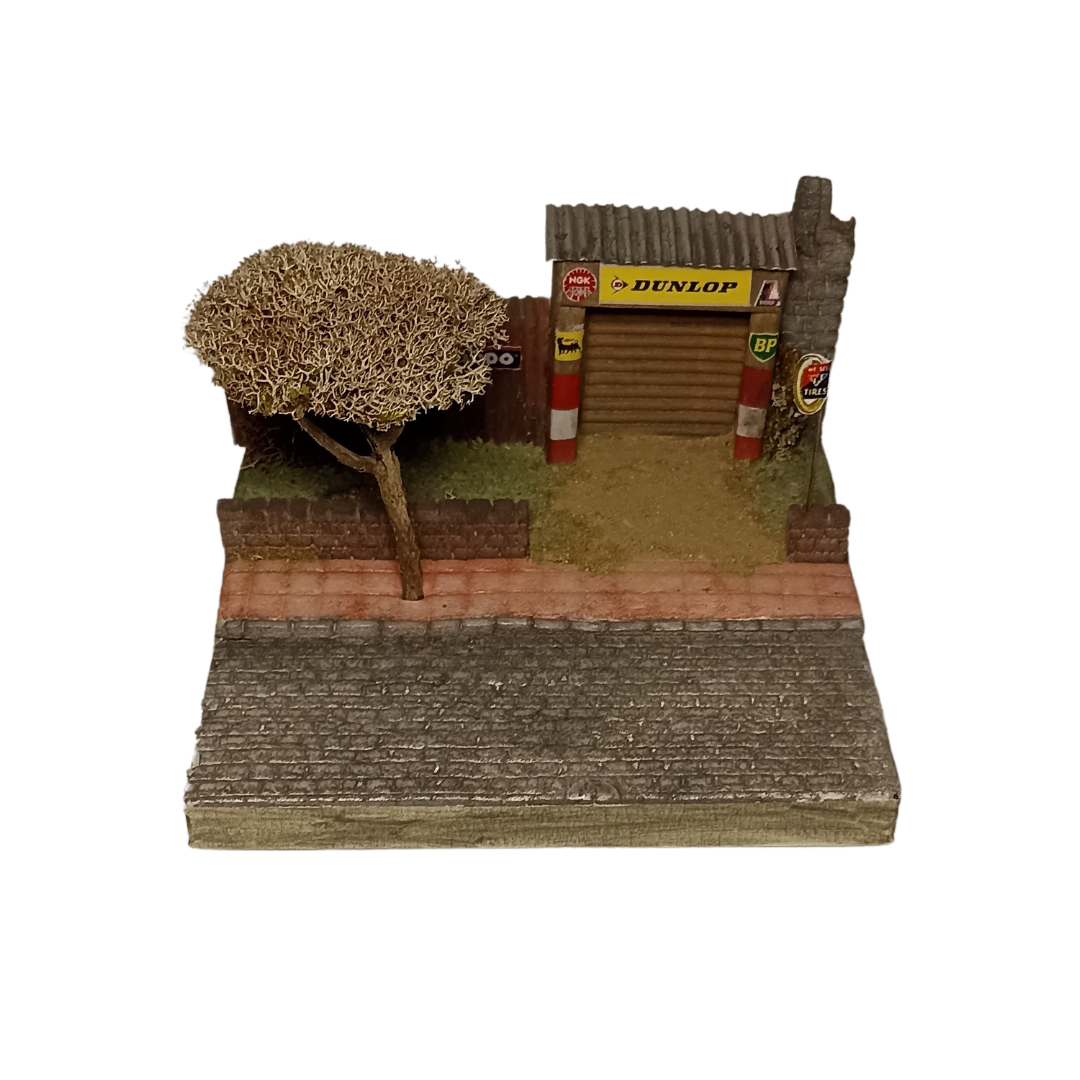 Dunlop Workshop Diorama