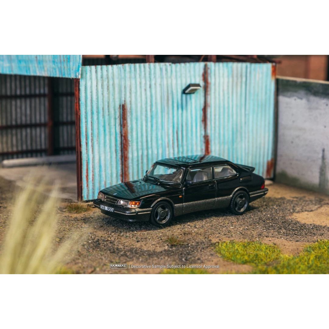 Tarmac Works Saab 900 Turbo