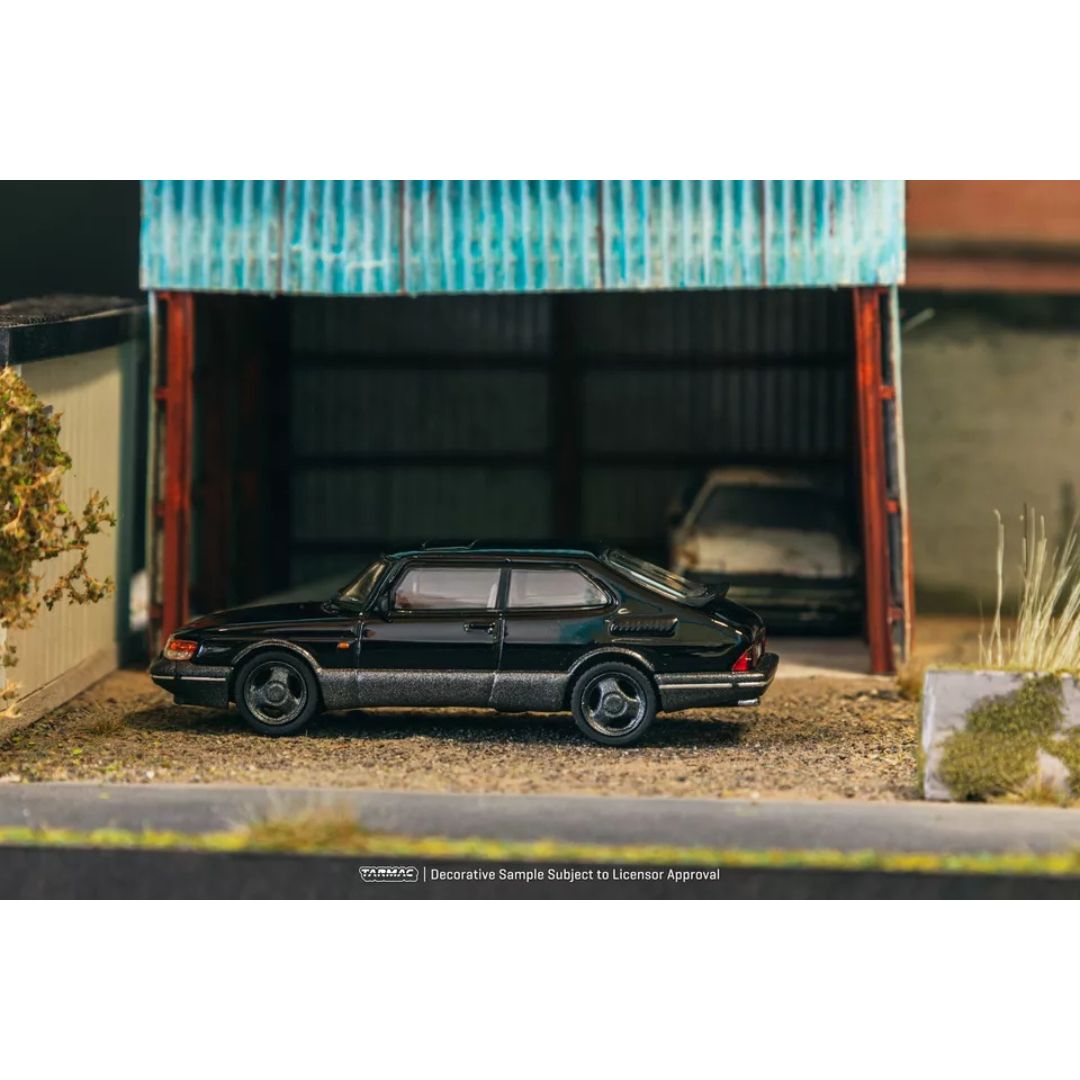 Tarmac Works Saab 900 Turbo