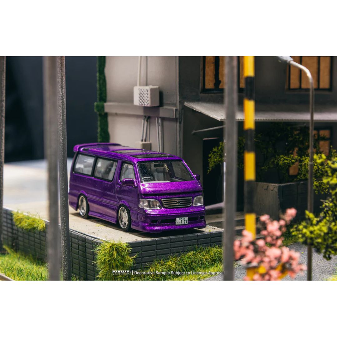 Tarmac Works Toyota Hiace Wagon Custom