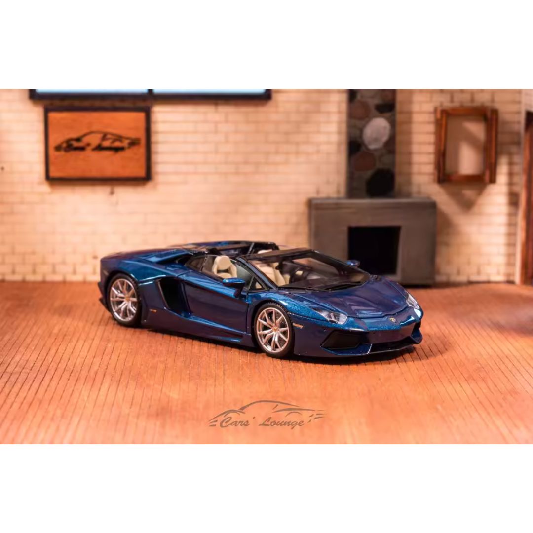 Car's Lounge Lamborghini Aventador Roadster (LP-700)
