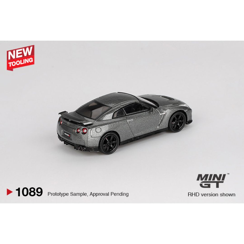 Mini GT Nissan GT-R 2013 Dark Metal Gray (NISMO R35 CRS Version) - 1089