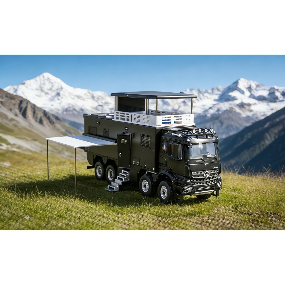 *PRE-ORDER* GCD Mercedes-Benz Aroc 8x8 Expedition Vehicle G318 Special | 2026 GT Show