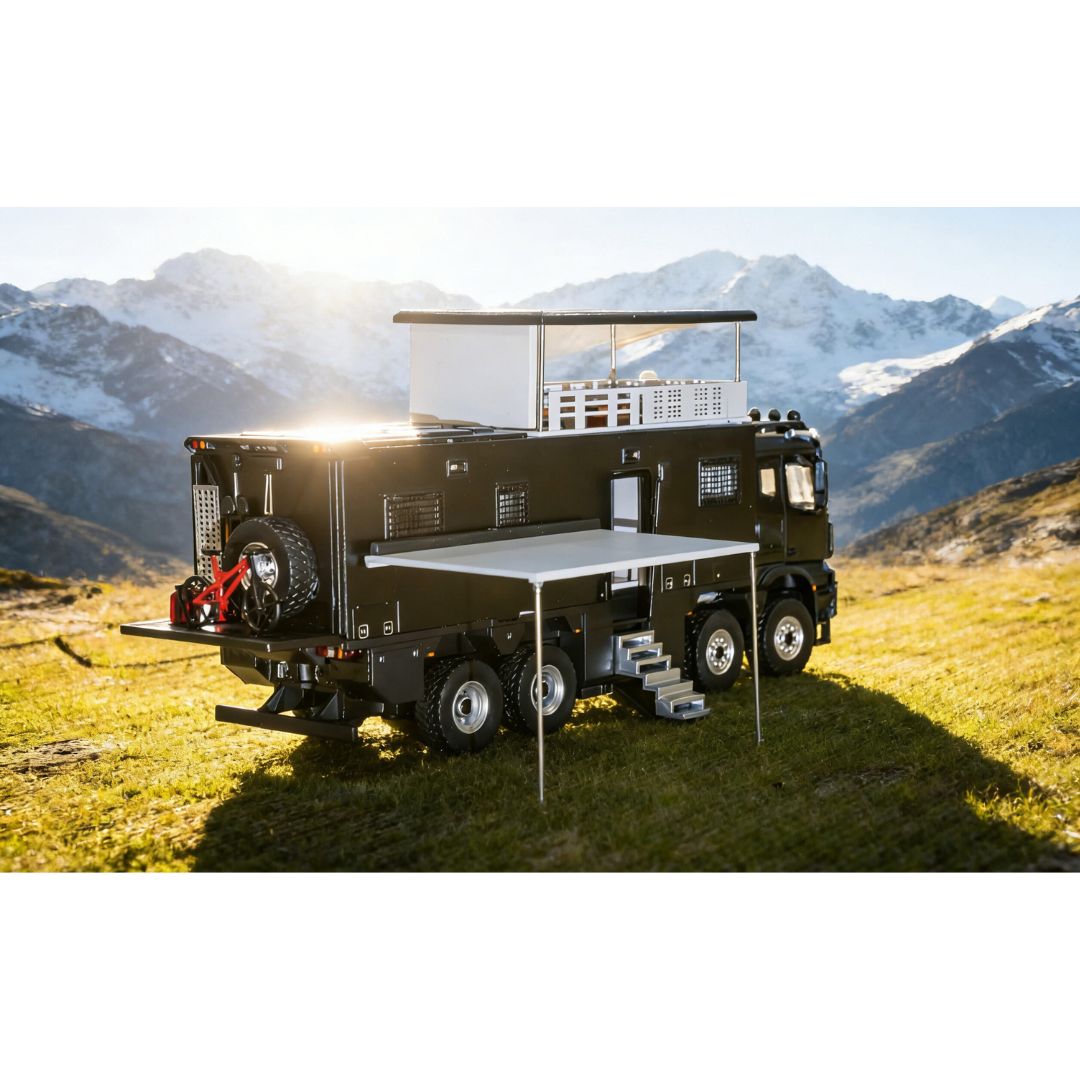 *PRE-ORDER* GCD Mercedes-Benz Aroc 8x8 Expedition Vehicle G318 Special | 2026 GT Show