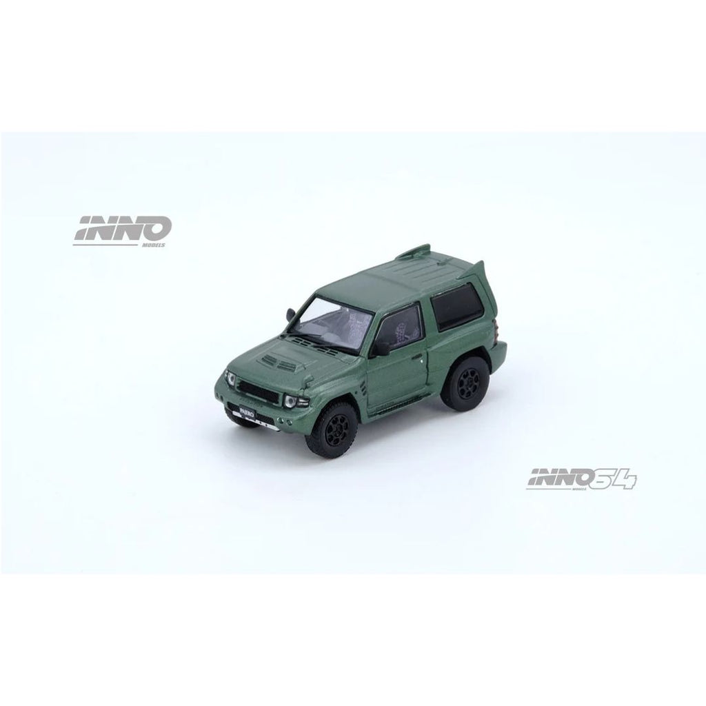 *EN CAMINO* Inno64 Mitsubishi Pajero Evolution Satin Green