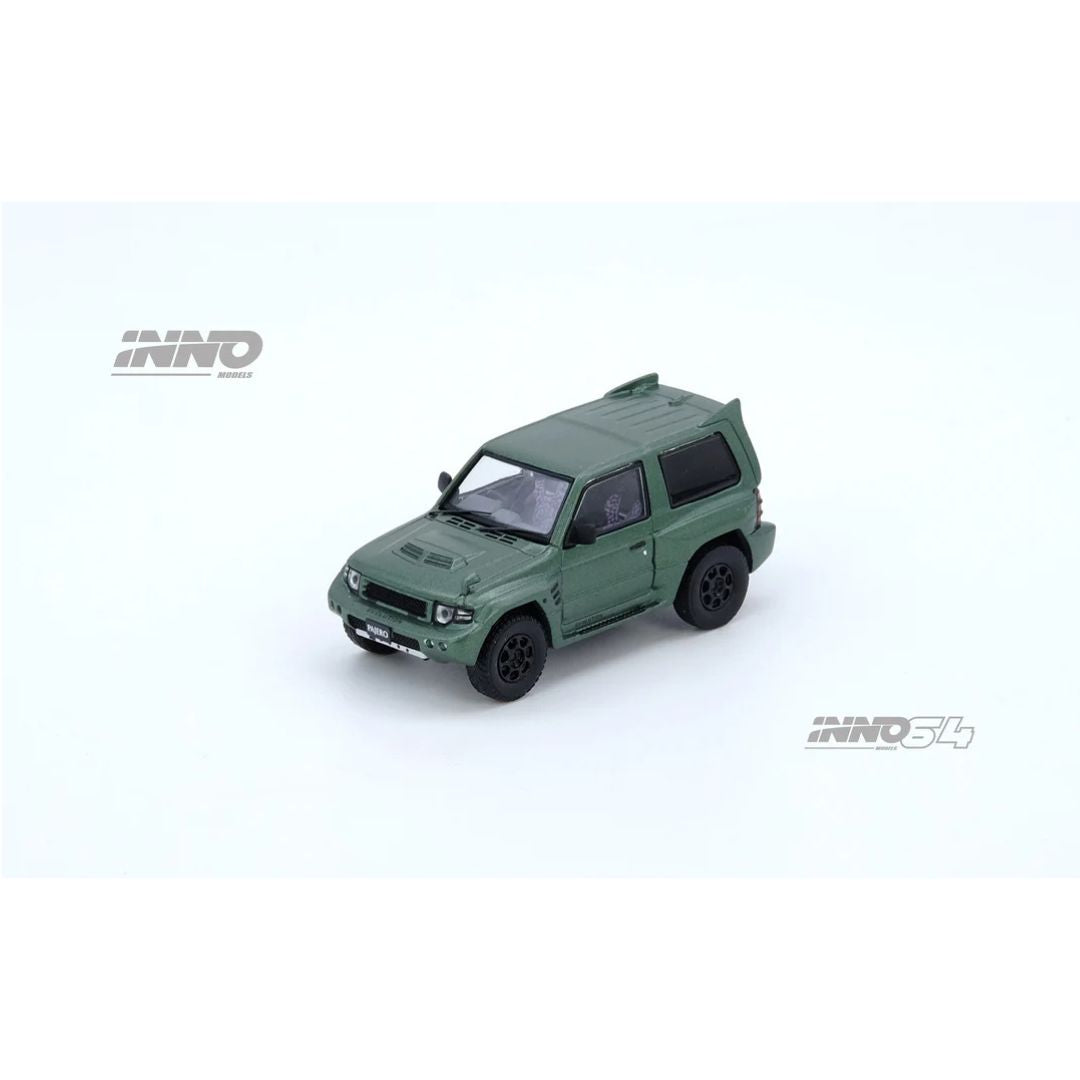 *EN CAMINO* Inno64 Mitsubishi Pajero Evolution Satin Green