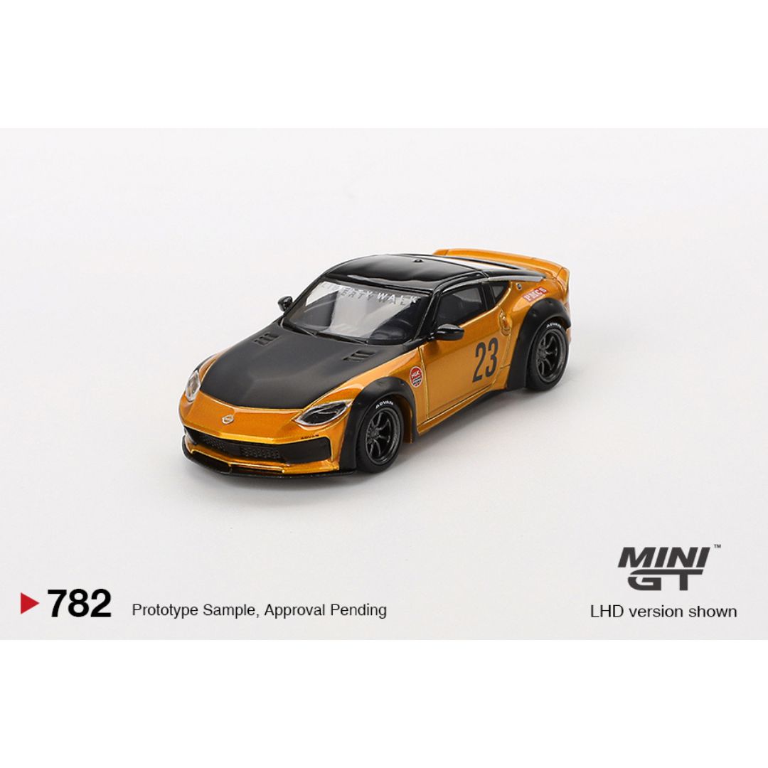 Mini GT Nissan Z LB★NATION WORKS LB Gold - 782
