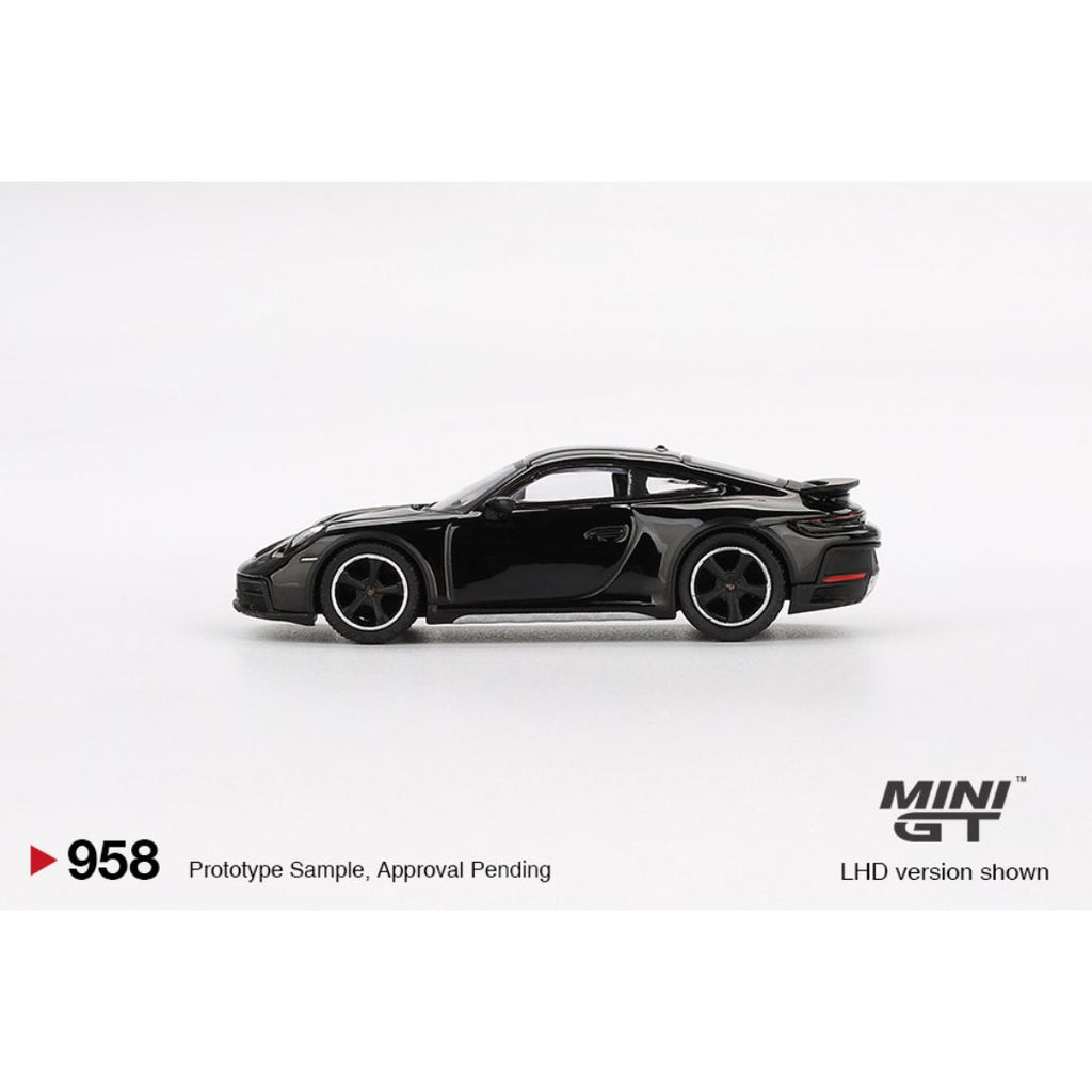 *EN CAMINO* Mini GT Porsche 911 Dakar Black - 958