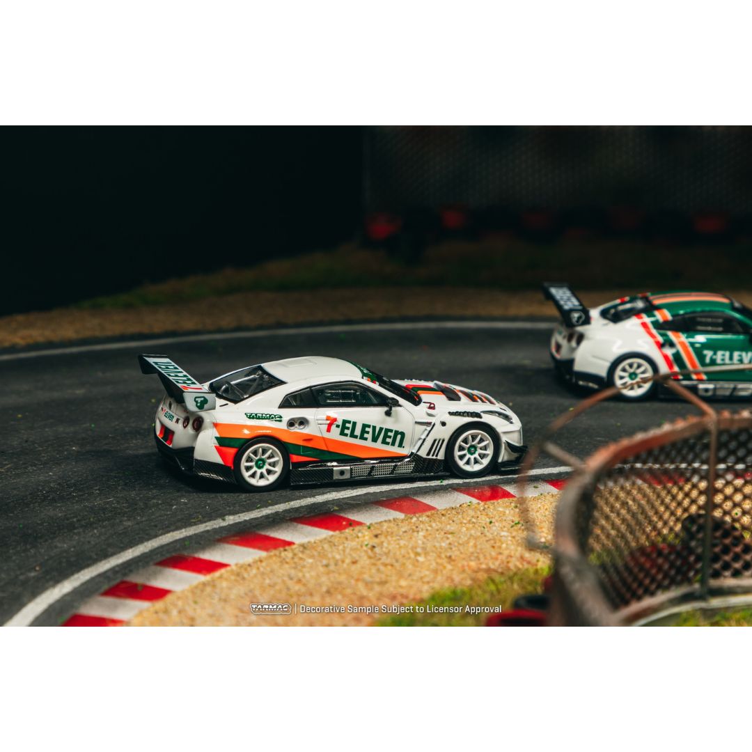 PRE-ORDER* Tarmac Works 2-car Set Nissan GT-R Nismo GT3 | 7-Eleven Ta