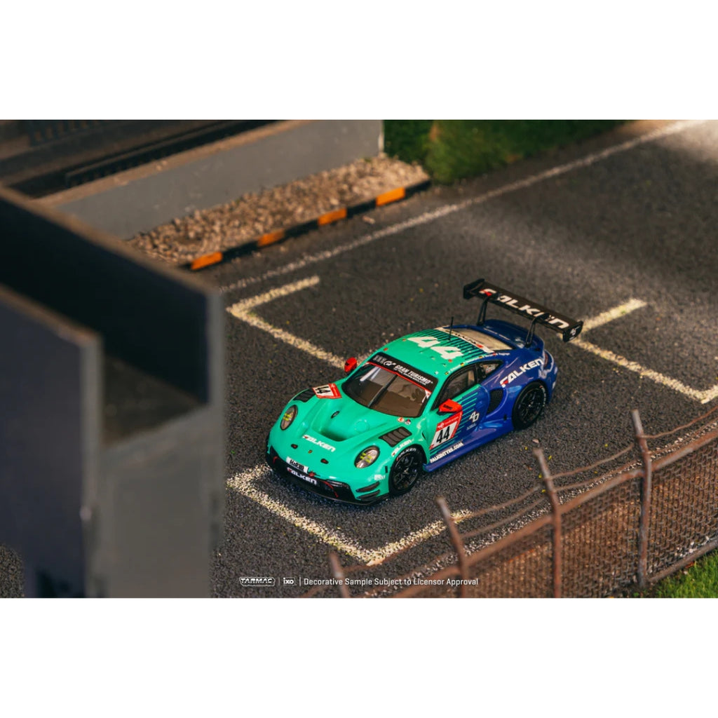 *EN CAMINO* Tarmac Works X iXO Models Porsche 911 GT3 R Nürburgring 24h 2023 #44