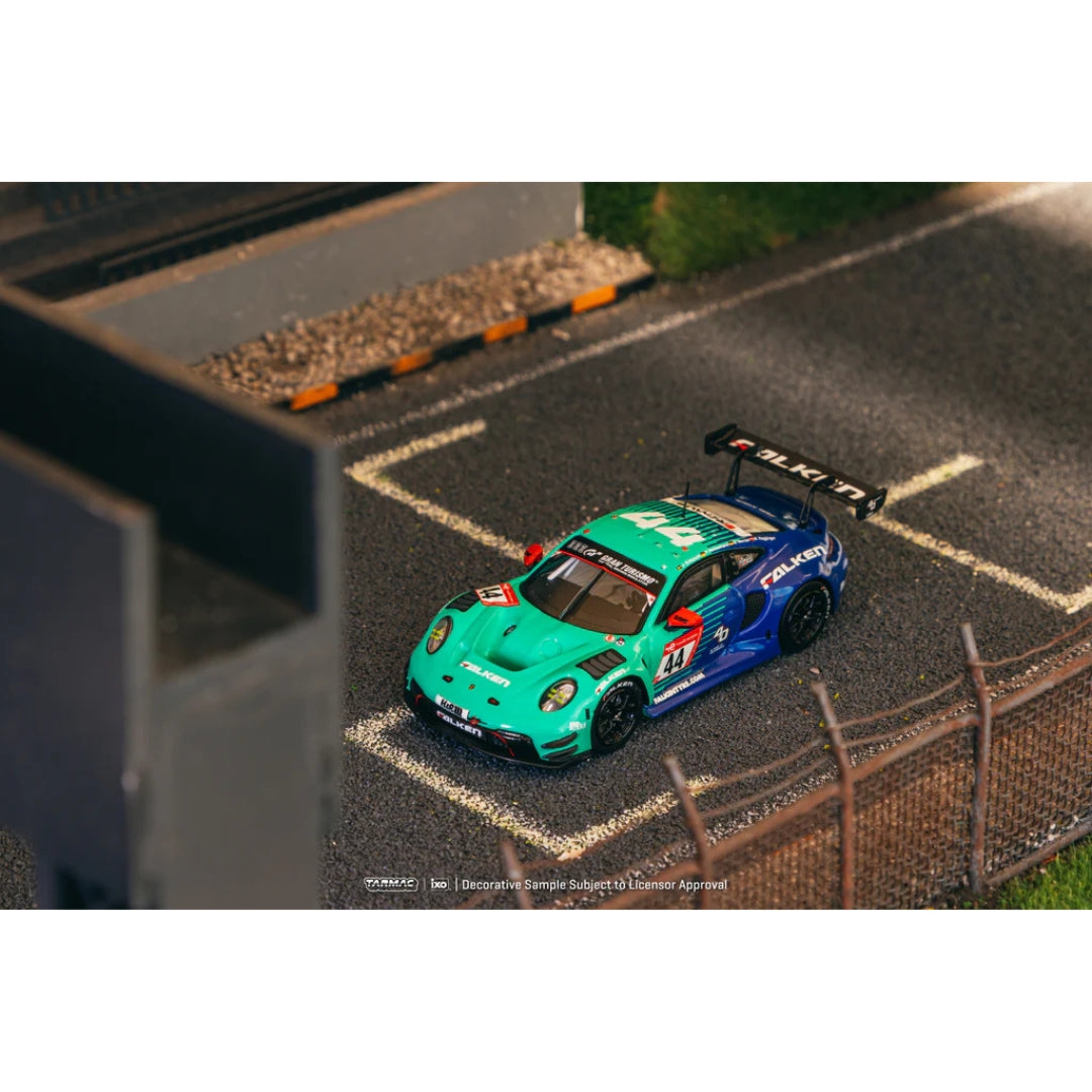 *EN CAMINO* Tarmac Works X iXO Models Porsche 911 GT3 R Nürburgring 24h 2023 #44