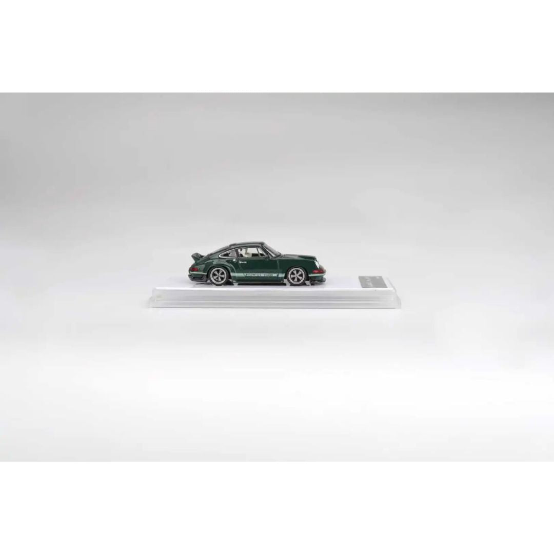 *PRE-ORDER* Zincit Model Singer DLS Oak Green Metallic | 2025 Auto Passion Alliance (APA)